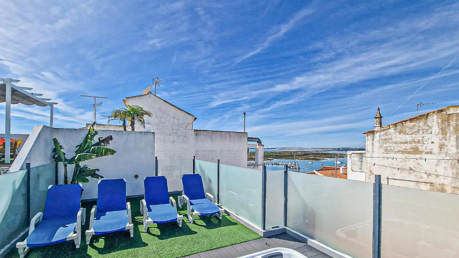 Villa Magnolia - By Bedzy Alvor
