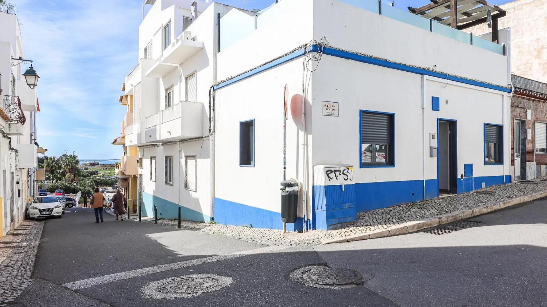 Villa Magnolia - By Bedzy Alvor